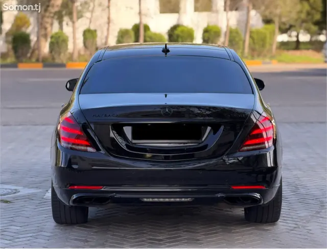 Mercedes-Benz S class 2019 · 5.6 AT