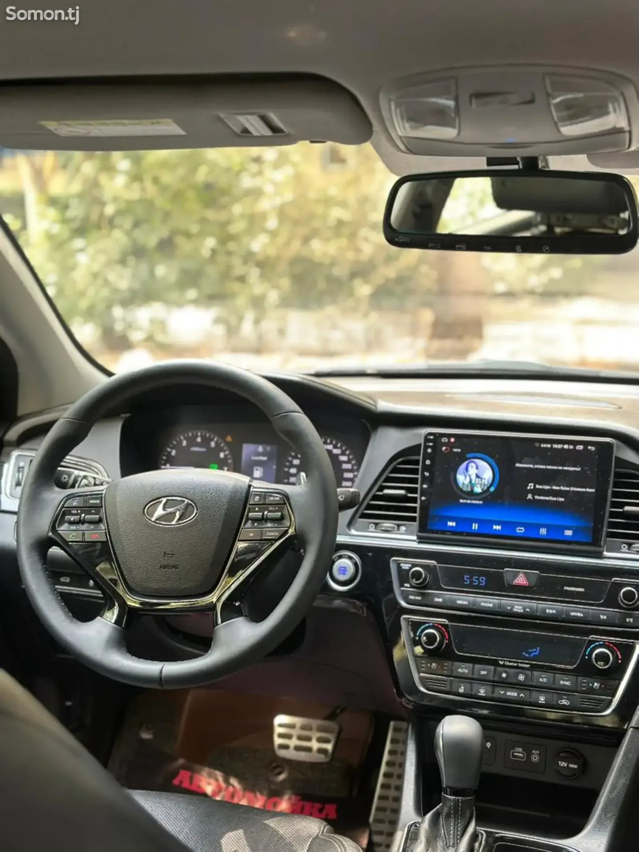 Hyundai Sonata 2015 · 2.0 AT