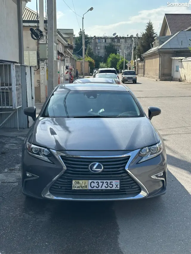 Lexus ES series 2016 · 3.0 AT