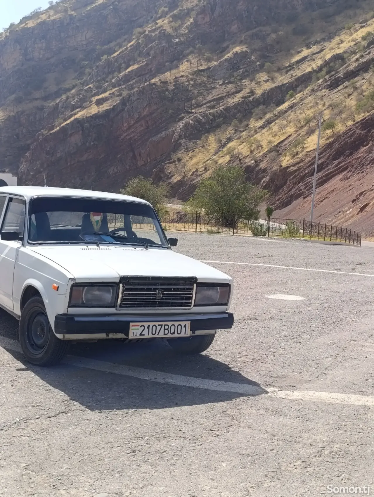 Lada (ВАЗ) 2107 2002 · 1.6 MT