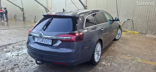 Opel Insignia 2017 · 2.0 AT