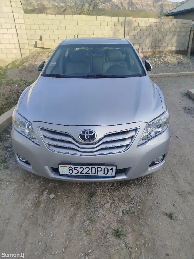 Toyota Camry 2011 · 2.5 AT