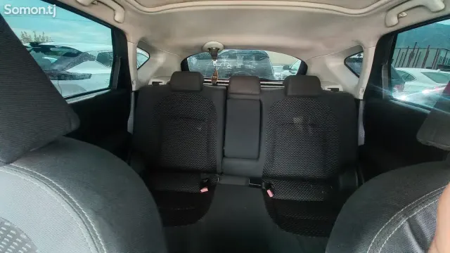 Nissan Qashqai 2008 · 0.8 MT