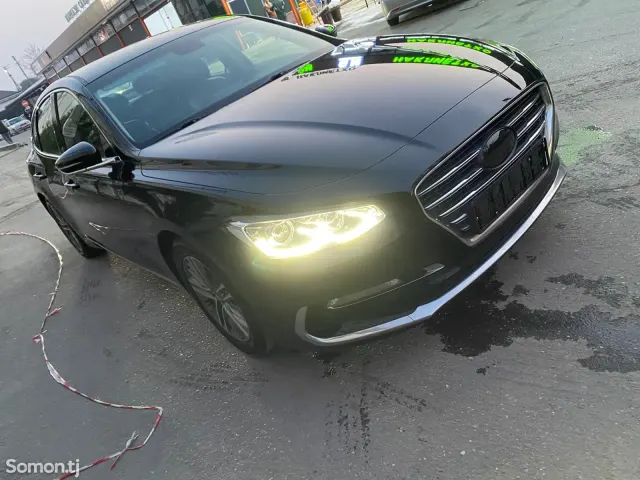 Hyundai Grandeur 2016 · 2.4 AT