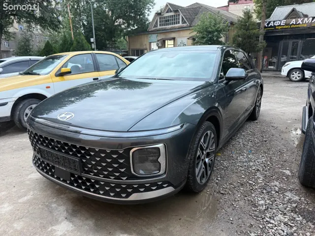 Hyundai Grandeur 2023 · 1.6 AT