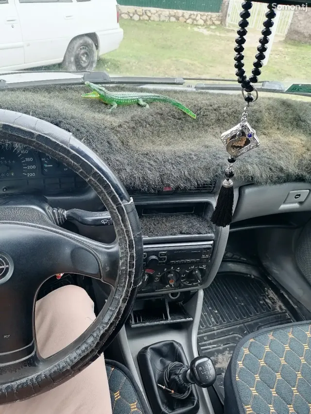 Opel Astra F 1994 · 1.6 MT