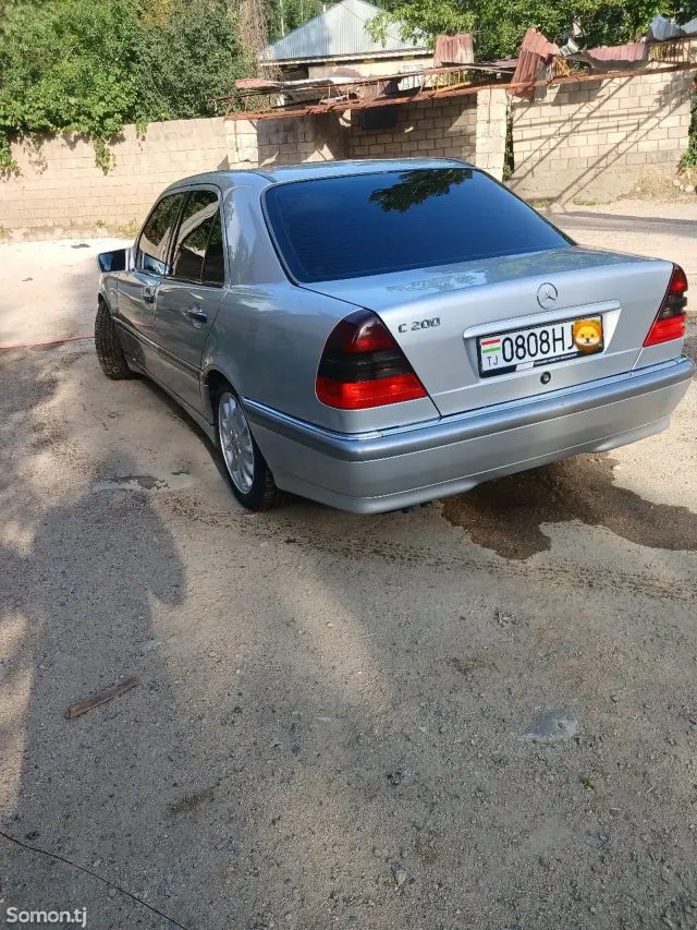 Mercedes-Benz C class 1999 · 2.0 AT