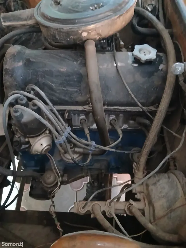 Lada (ВАЗ) 2106 1984 · 0.8 MT