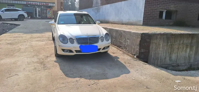 Mercedes-Benz E class 2008 · 2.0 AT