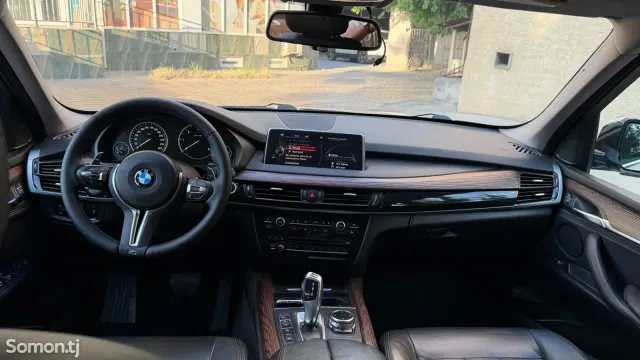 BMW X5 2014 · 3.0 AT