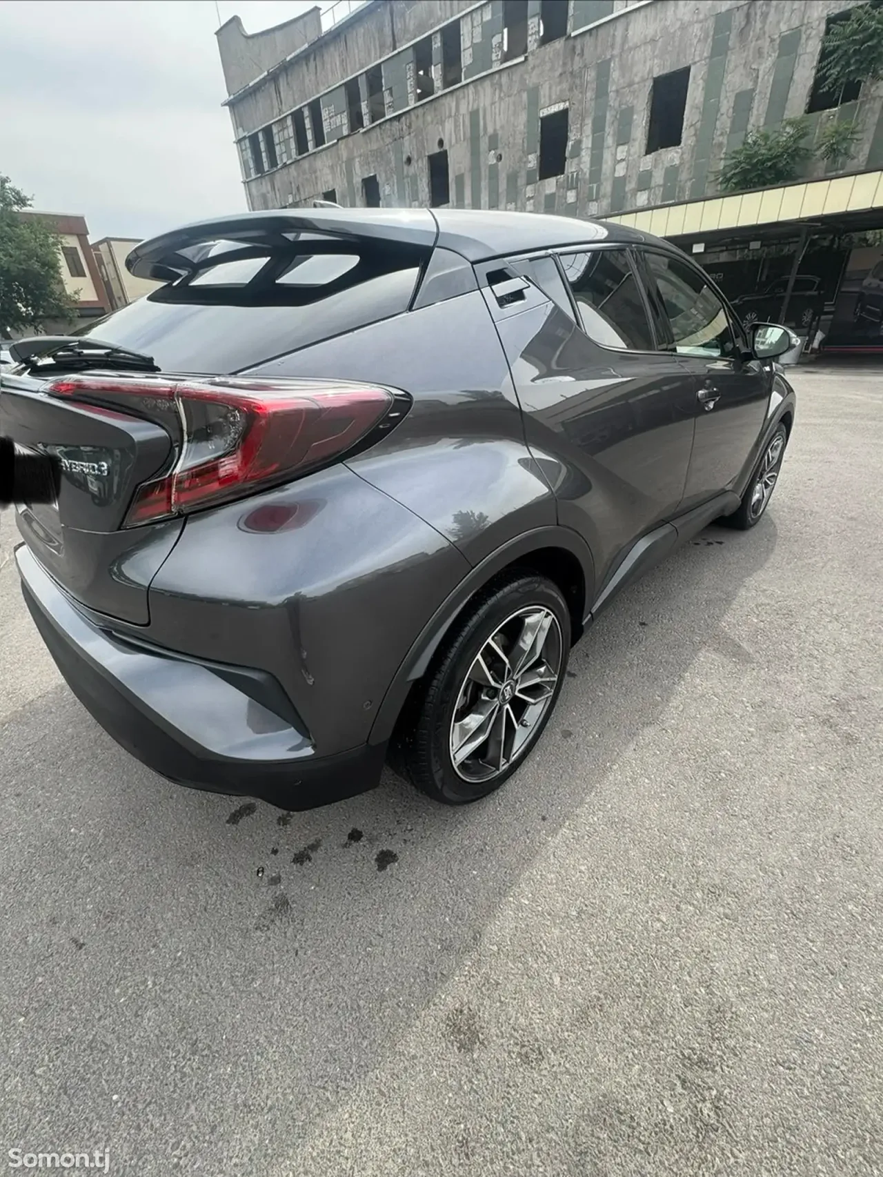 Toyota C-HR 2018 · 2.0 AT