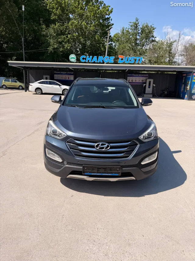 Hyundai Santa Fe 2015 · 2.0 AT