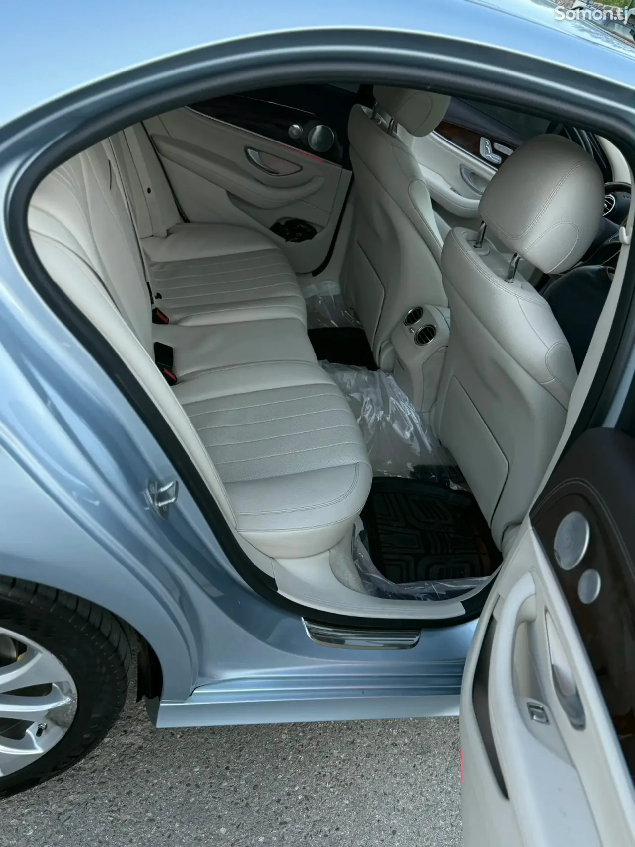 Mercedes-Benz E class 2017 · 2.0 AT