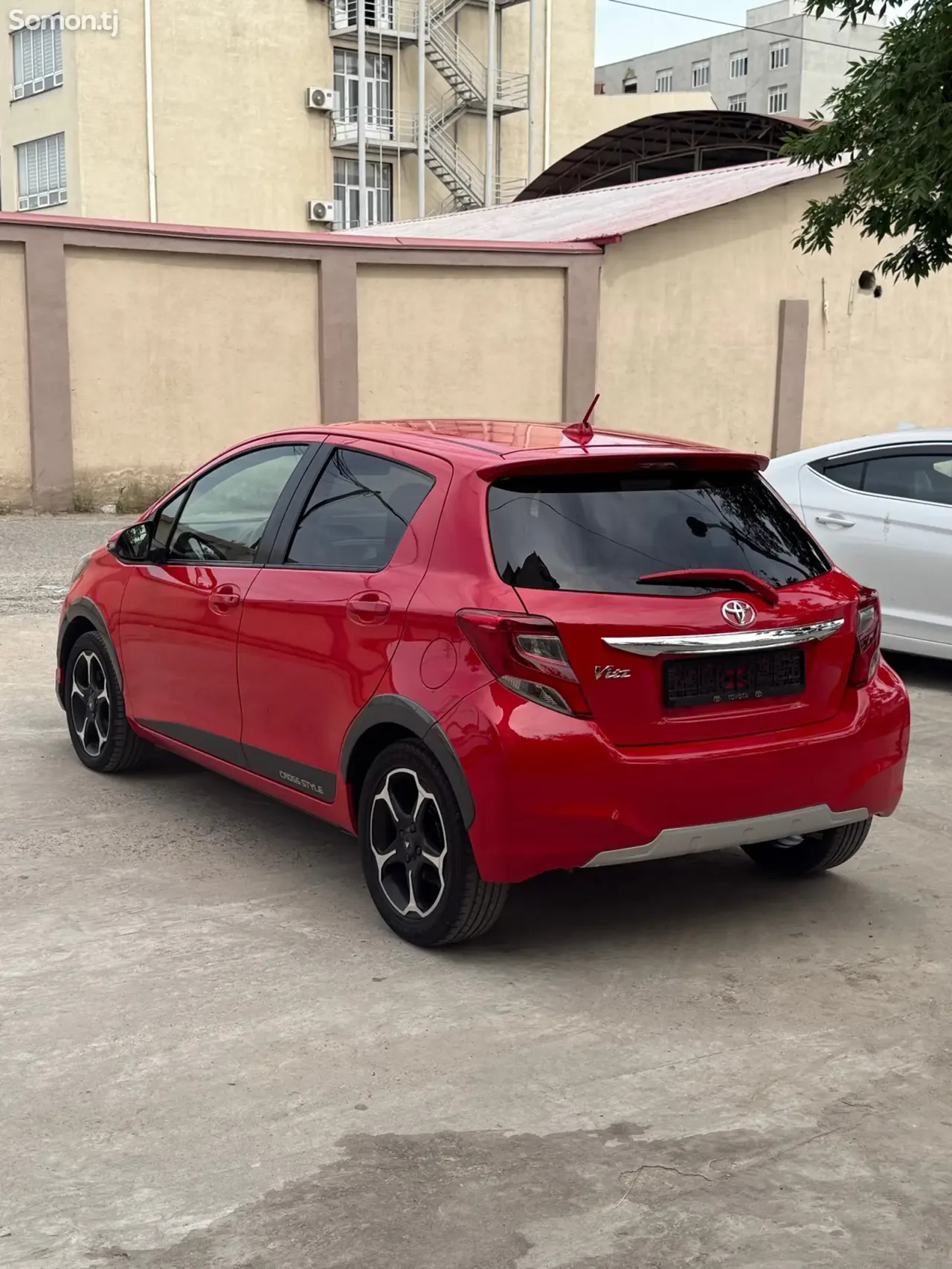 Toyota Vitz 2014 · 1.2 AT