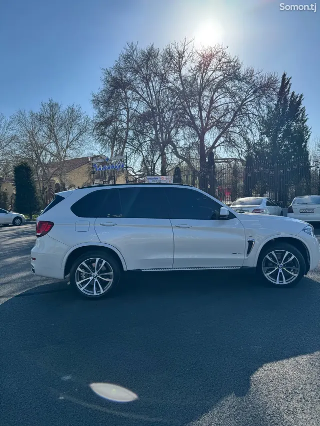 BMW X5 2017 · 4.0 AT