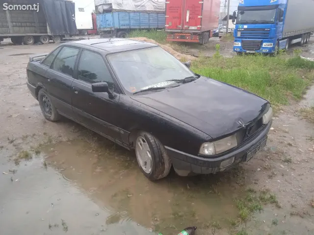 Audi 80 1994 · 1.5 MT