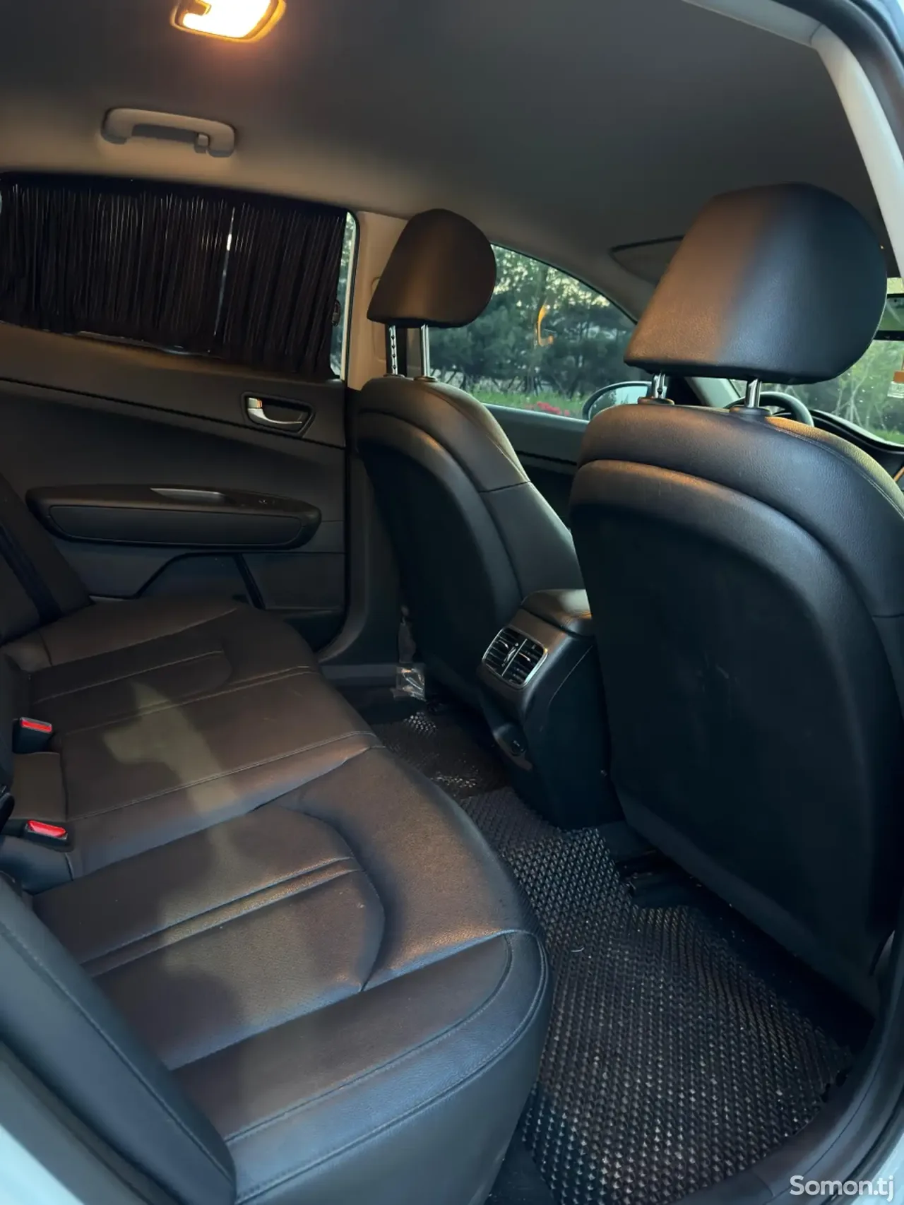 Kia K5 2016 · 2.0 AT