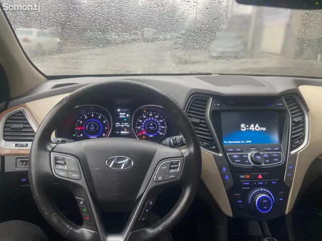 Hyundai Santa Fe 2015 · 2.0 AT