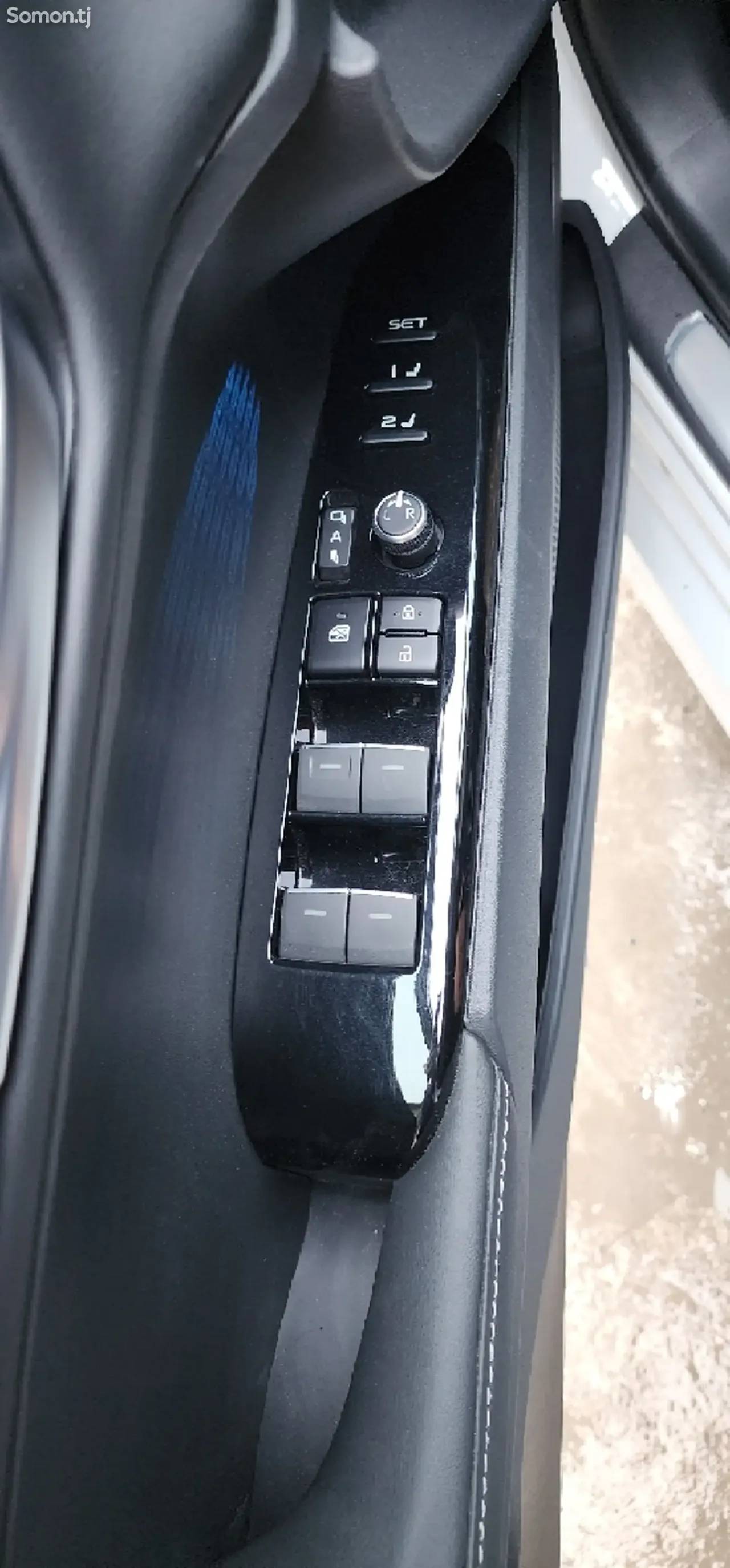 Toyota Camry 2026 · 2.5 AT