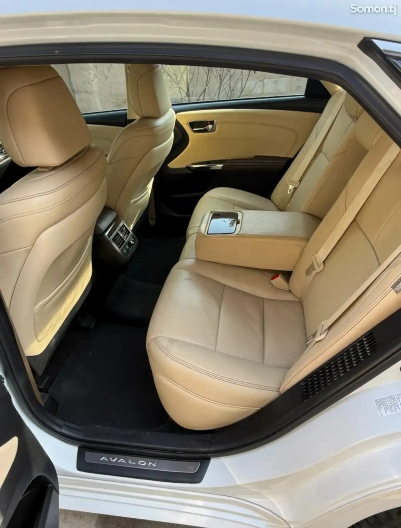 Toyota Avalon 2015 · 3.5 AT