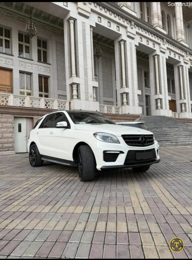 Mercedes-Benz ML class 2013 · 3.5 AT