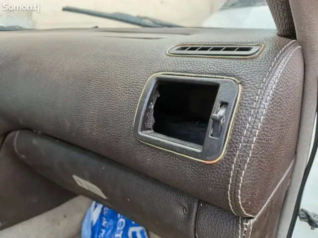 Toyota Mark II 1998 · 2.4 AT