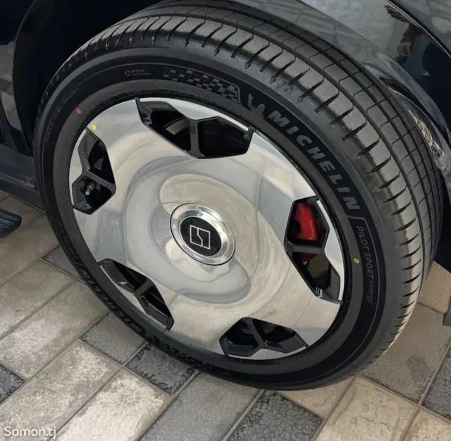 Zeekr X 2025 · 2.0 AMT