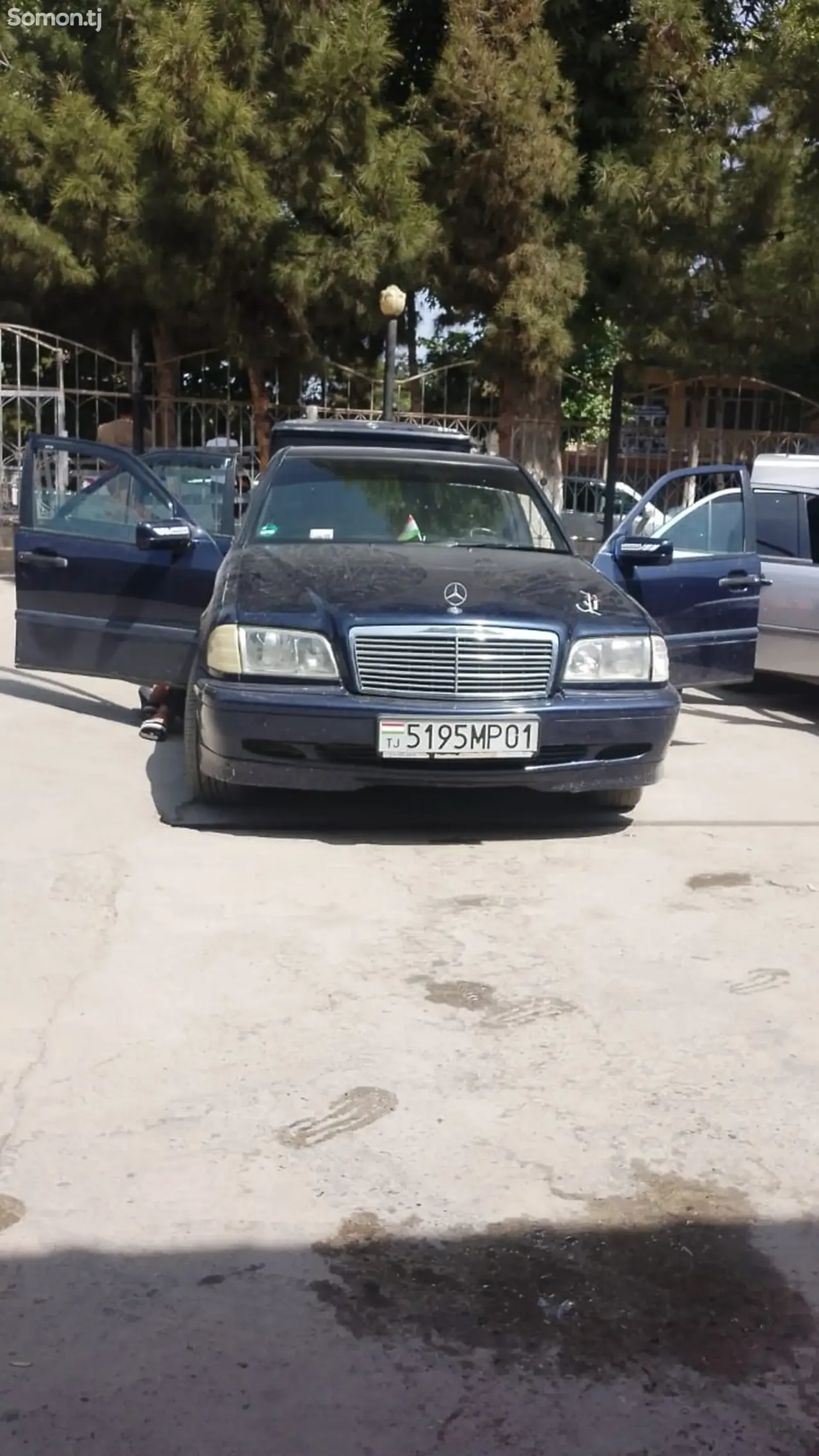 Mercedes-Benz C class 1999 · 1.8 MT