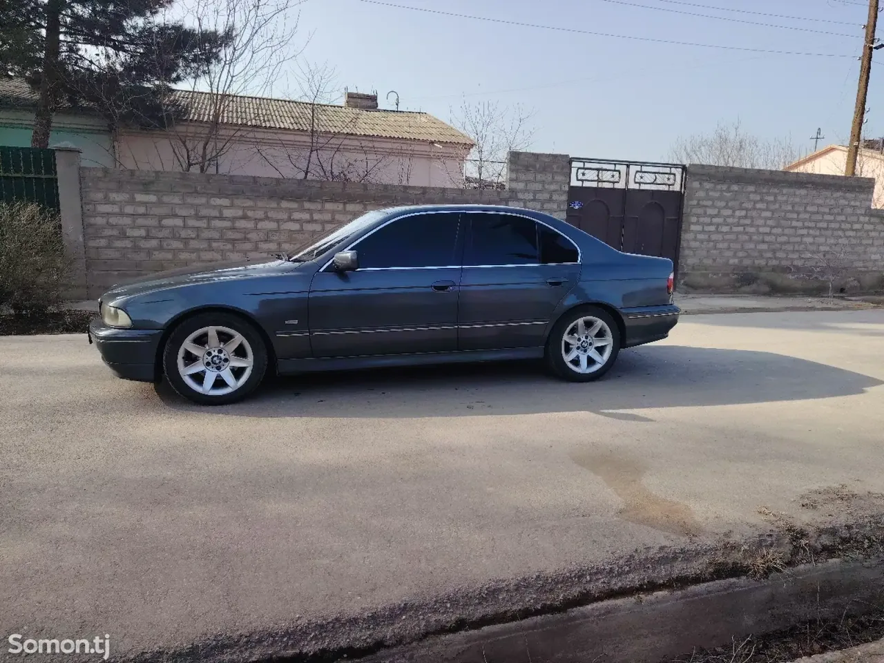 BMW 5 series 2003 · 3.0 AT