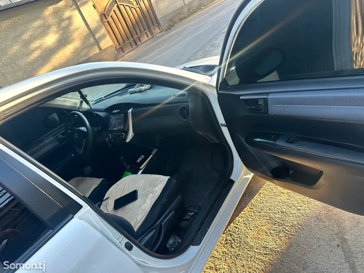 Toyota Fielder 2014 · 1.5 AT