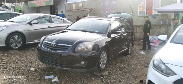 Toyota Avensis 2008 · 2.0 MT