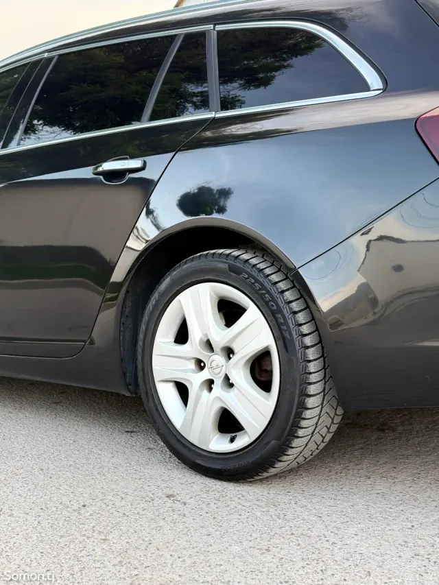 Opel Insignia 2015 · 2.2 MT