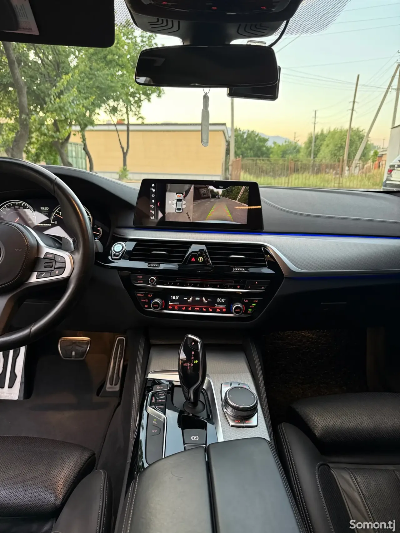 BMW 5 series 2017 · 5.0 AT
