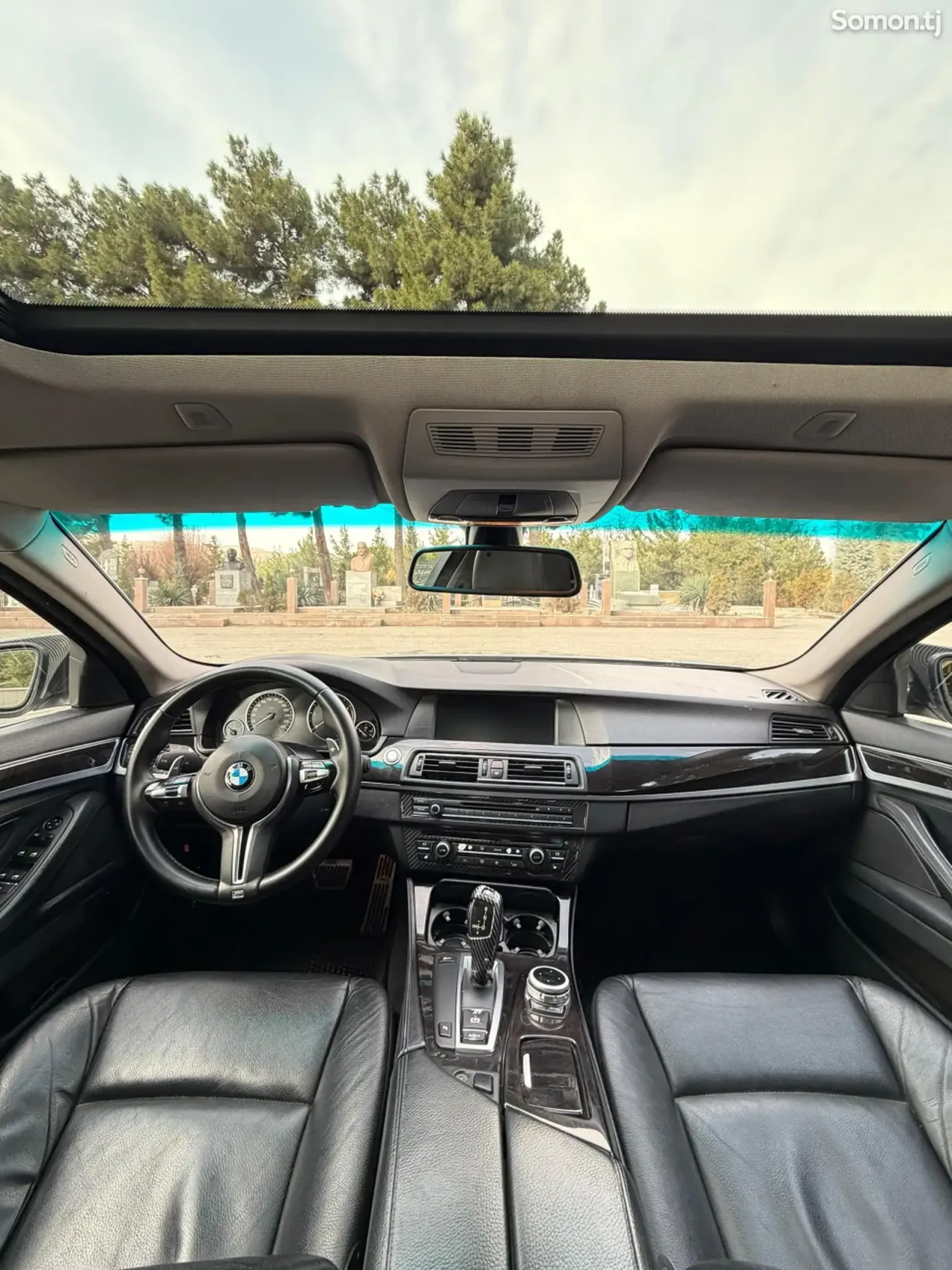 BMW 5 series 2011 · 2.0 AT
