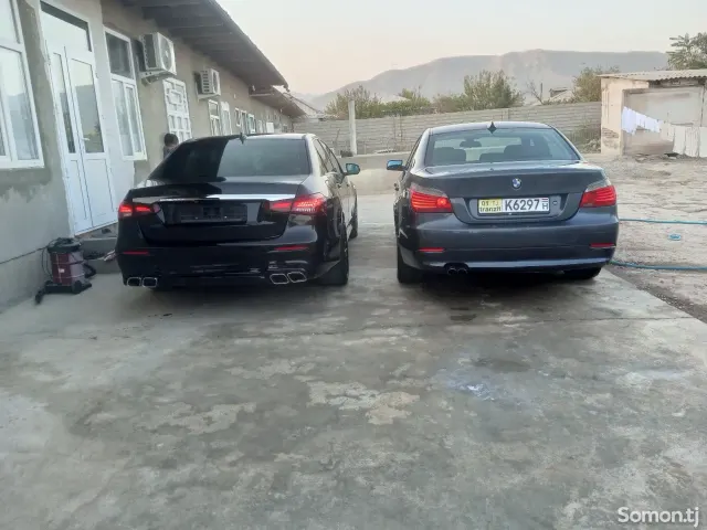 BMW 5 series 2009 · 2.5 AT