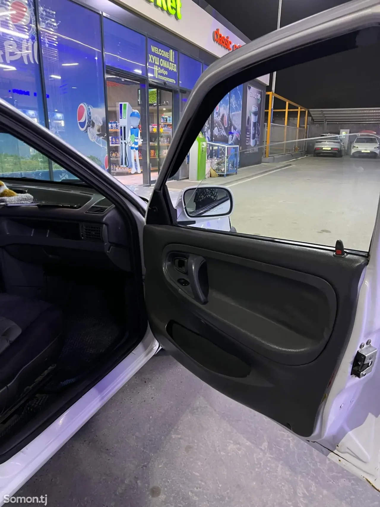 Daewoo Nexia 1995 · 1.6 MT