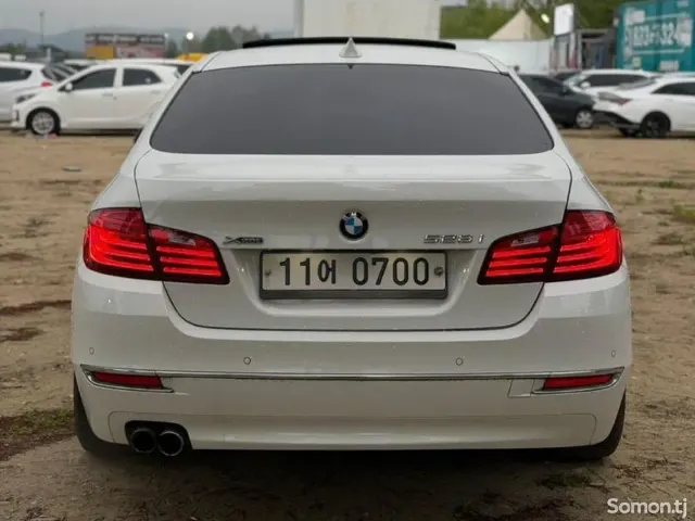 BMW 5 series 2015 · 2.8 AT