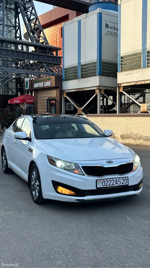 Kia K5 2012 · 2.4 AT
