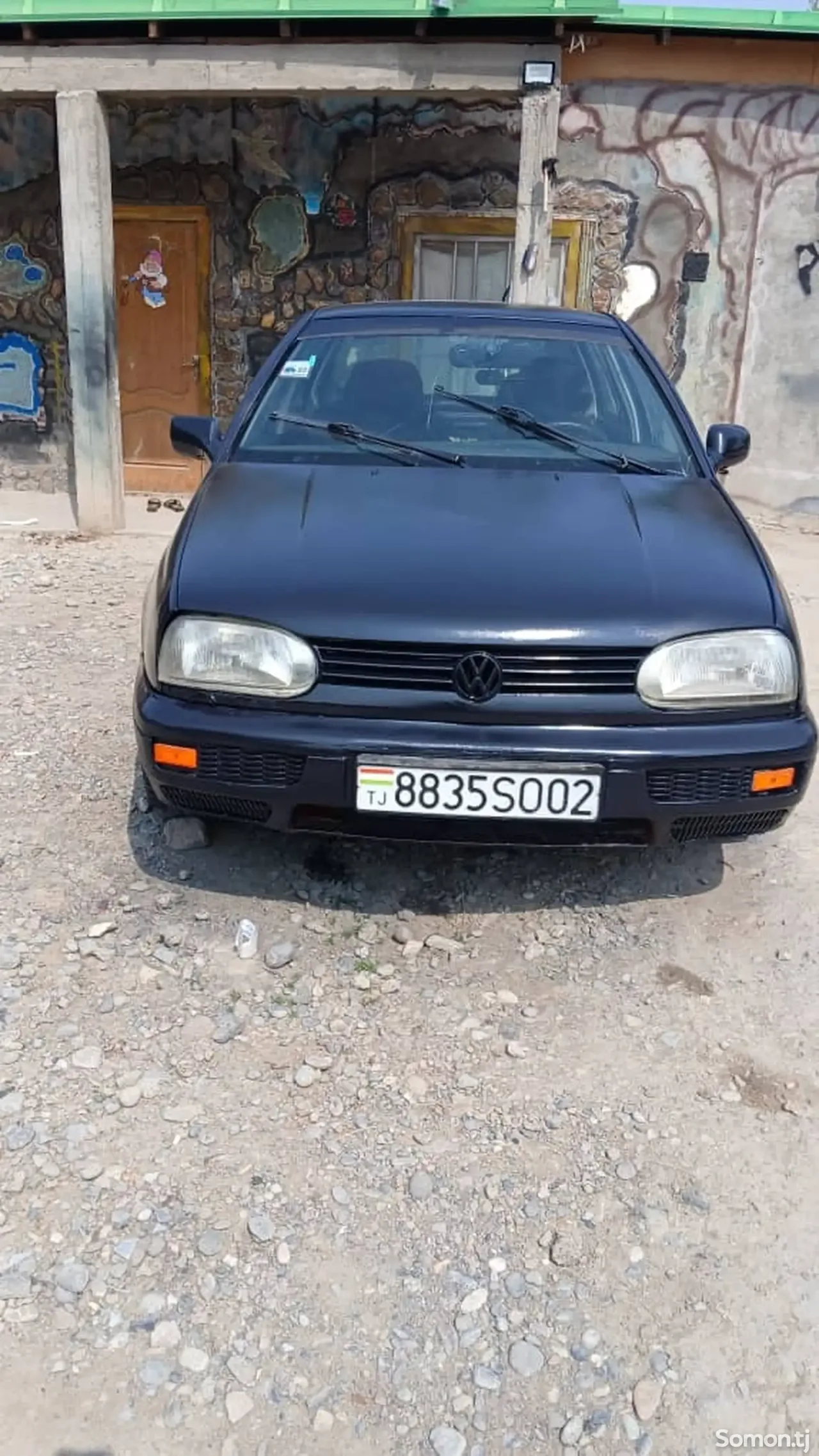 Volkswagen Golf 1998 · 1.1 MT