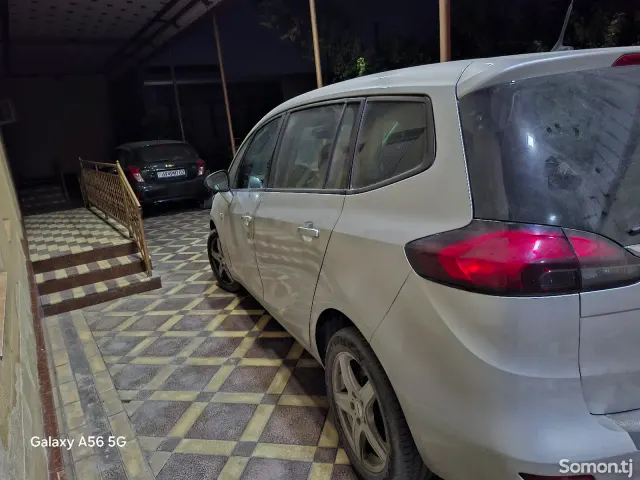 Opel Zafira 2018 · 2.0 AT