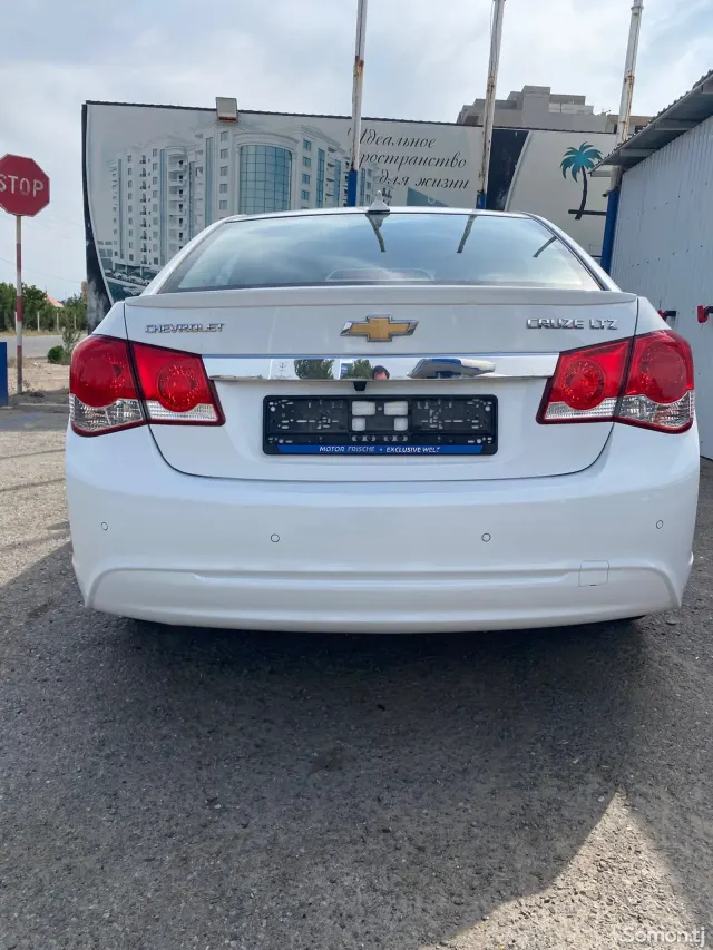 Chevrolet Cruze 2014 · 1.8 AT