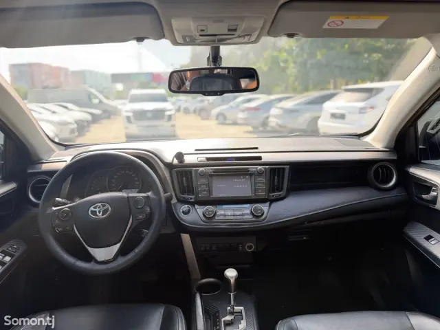Toyota RAV 4 2014 · 2.5 AT