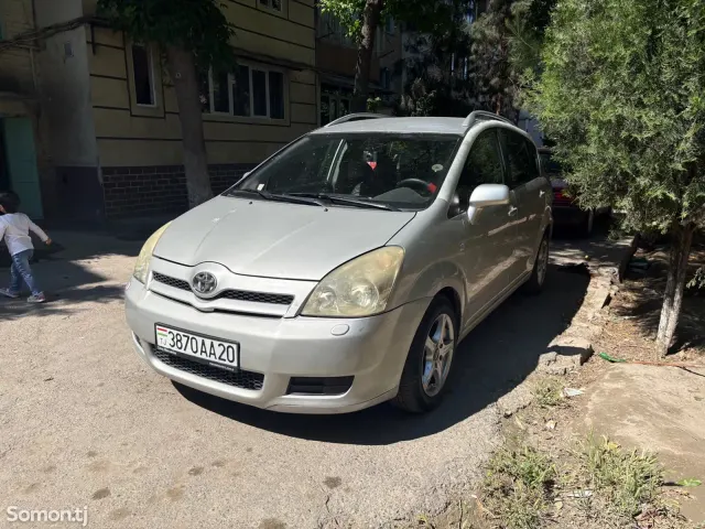 Toyota Corolla Verso 2006 · 1.8 MT