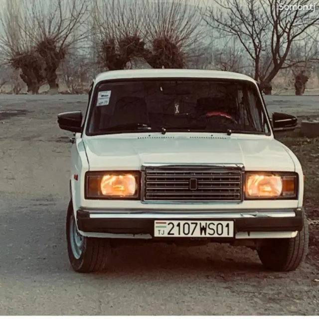 Lada (ВАЗ) 2107 2007 · 1.6 MT