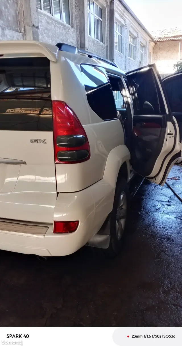 Toyota Land Cruiser Prado 2009 · 4.0 AT