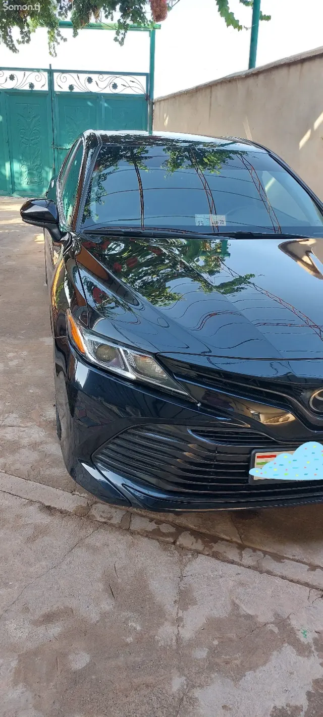 Toyota Camry 2019 · 2.5 AT