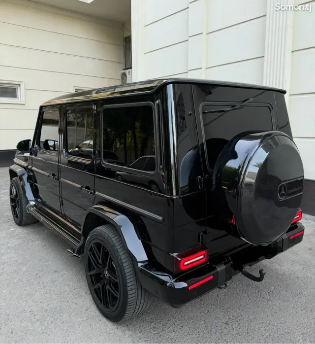 Mercedes-Benz G class 2000 · 5.0 AT