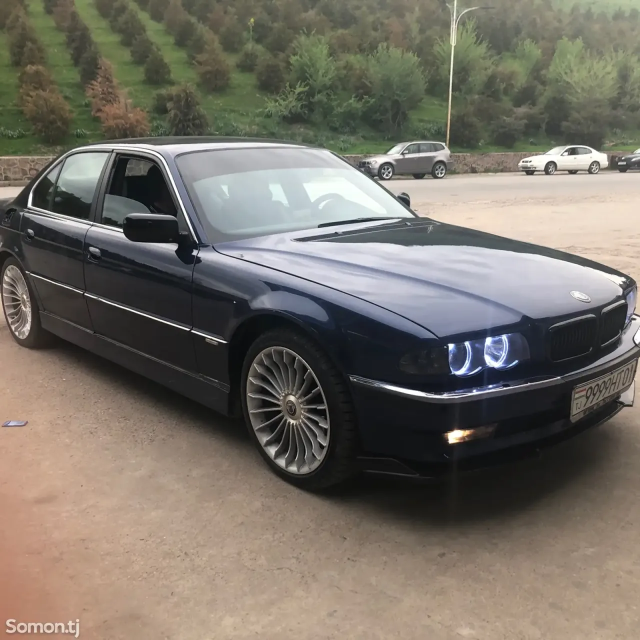 BMW 7 series 2000 · 2.8 AT