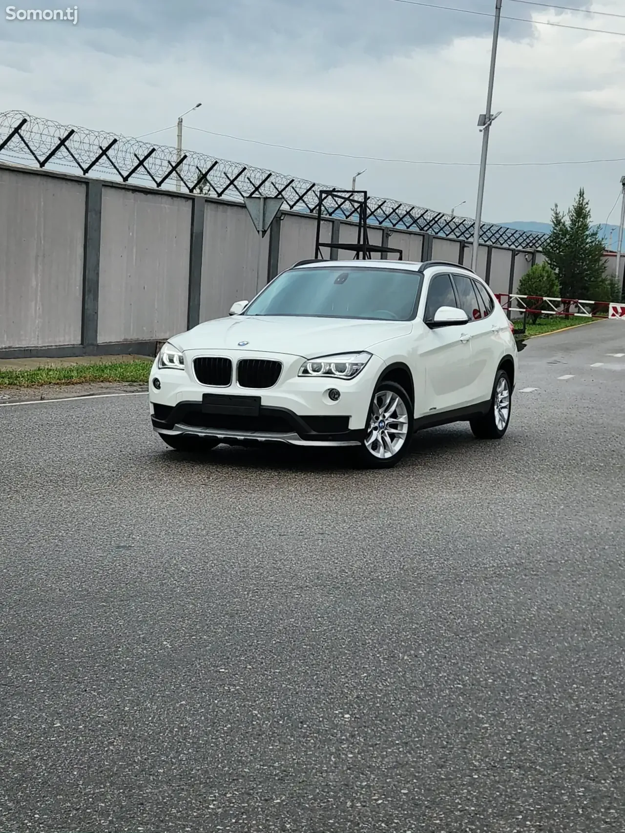 BMW X1 2016 · 2.0 AT