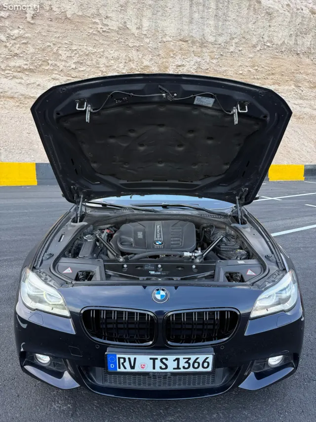 BMW 5 series 2015 · 3.0 AT